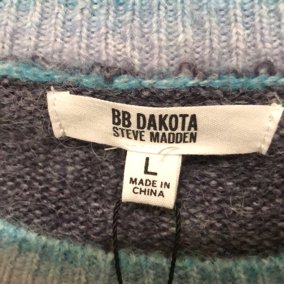 🦄HOST PICK!🦄BB Dakota Tri Color Sweater - Picture 4 of 12